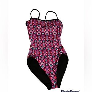 TYR Durafast One Piece Swimsuit in Pink Blue Aztec Size Medium Womens Padded Bra
